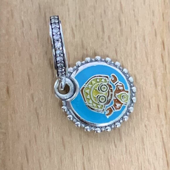 Pandora Disney Theme Park Mary Poppins Village Resort Club Charm, S925 Silver - Picture 3 of 4